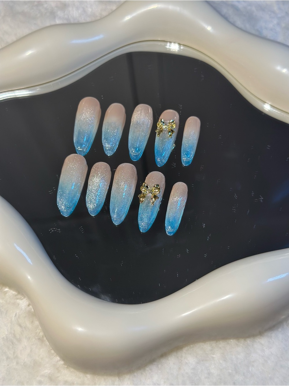 HANDMADE Cinderella nails